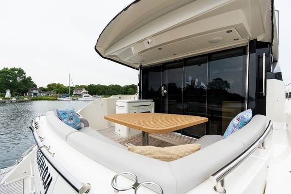 Castaway 56ft Sea Ray Yacht For Sale