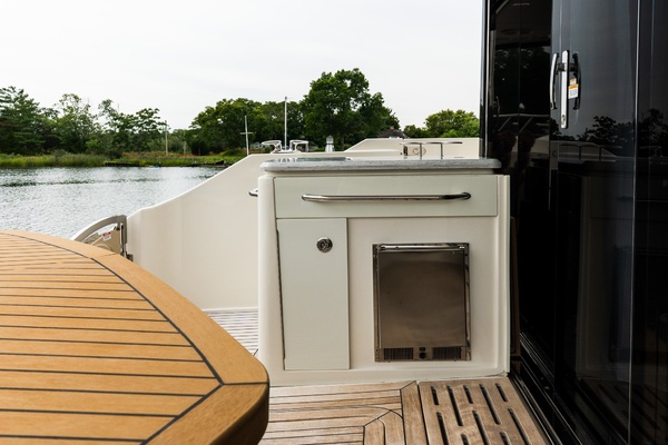 Castaway 56ft Sea Ray Yacht For Sale