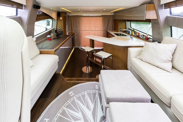 Sea Ray L550 Yacht For Sale