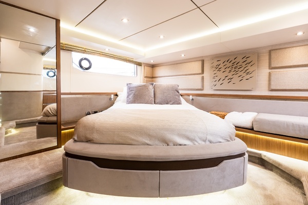 Castaway 56ft Sea Ray Yacht For Sale