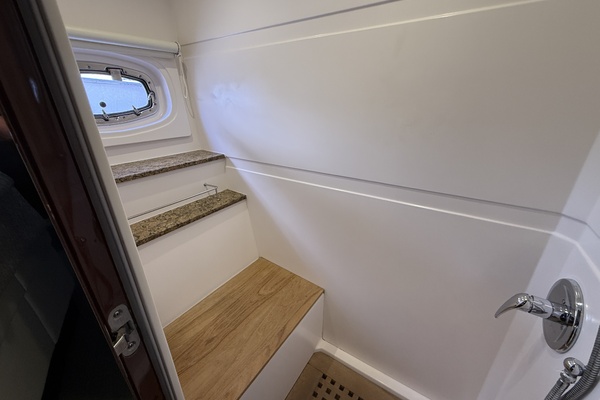53ft Regal Yacht For Sale