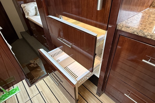 53ft Regal Yacht For Sale