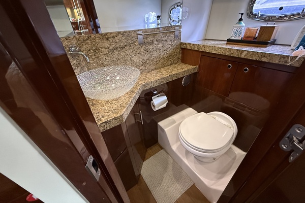 53ft Regal Yacht For Sale
