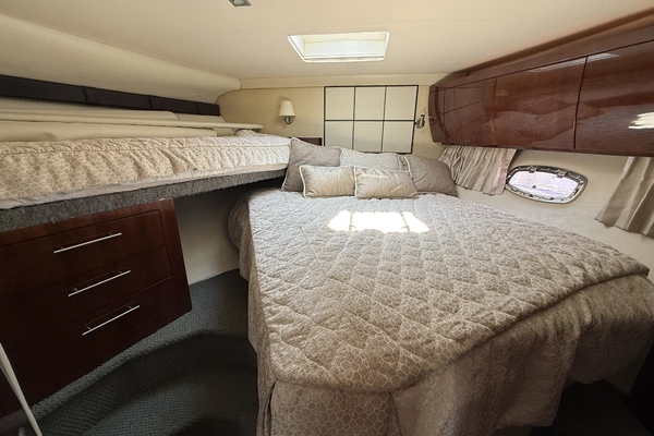 Regal 53 Sport Coupe Yacht For Sale