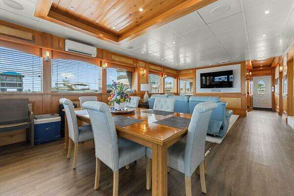 Avenger Luxury Catamaran Coastal Cruiser Yacht For Sale