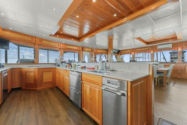The Ark 80ft Avenger Yacht For Sale