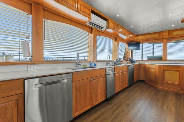 The Ark 80ft Avenger Yacht For Sale
