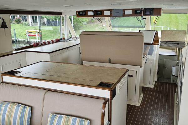 Summer Song 68ft Derecktor Yacht For Sale