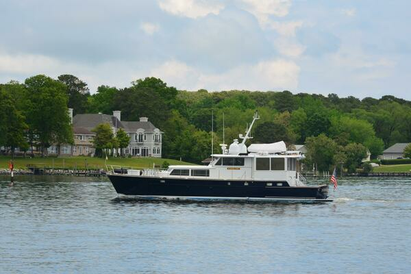 68-ft-Derecktor-1969-Hunt Motor Yacht-Summer Song Lusby Maryland United States  yacht for sale
