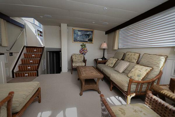 Summer Song 68ft Derecktor Yacht For Sale