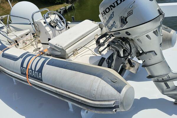 Summer Song 68ft Derecktor Yacht For Sale