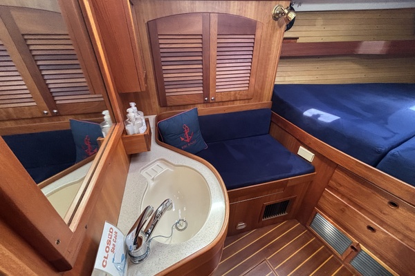 40ft Sabre Yacht For Sale