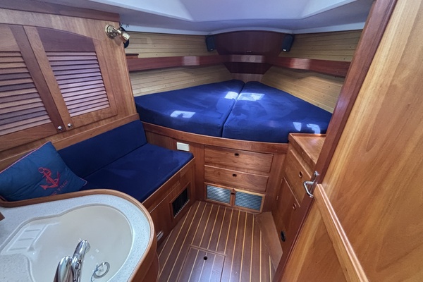 40ft Sabre Yacht For Sale