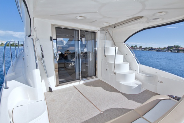 No Schedule 44ft Meridian Yacht For Sale
