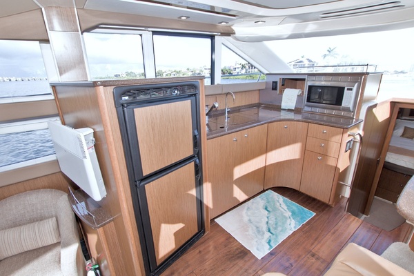 No Schedule 44ft Meridian Yacht For Sale