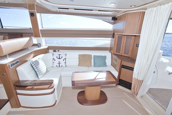 No Schedule 44ft Meridian Yacht For Sale
