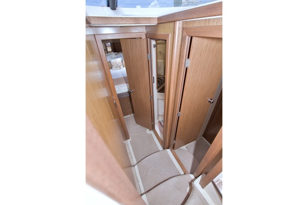 No Schedule 44ft Meridian Yacht For Sale