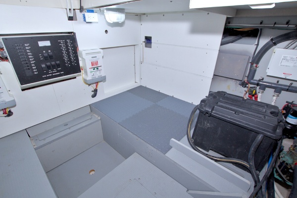 No Schedule 44ft Meridian Yacht For Sale