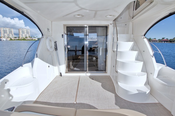 No Schedule 44ft Meridian Yacht For Sale