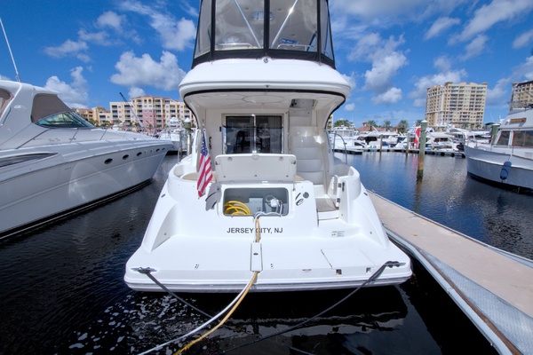 No Schedule 44ft Meridian Yacht For Sale