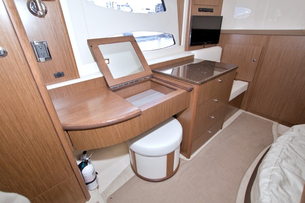 No Schedule 44ft Meridian Yacht For Sale