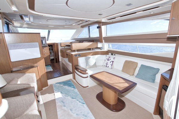 No Schedule 44ft Meridian Yacht For Sale