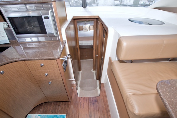 No Schedule 44ft Meridian Yacht For Sale