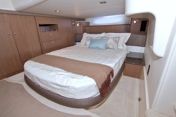 No Schedule 44ft Meridian Yacht For Sale