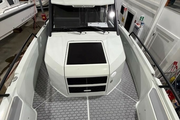 29ft XO Boats Yacht For Sale