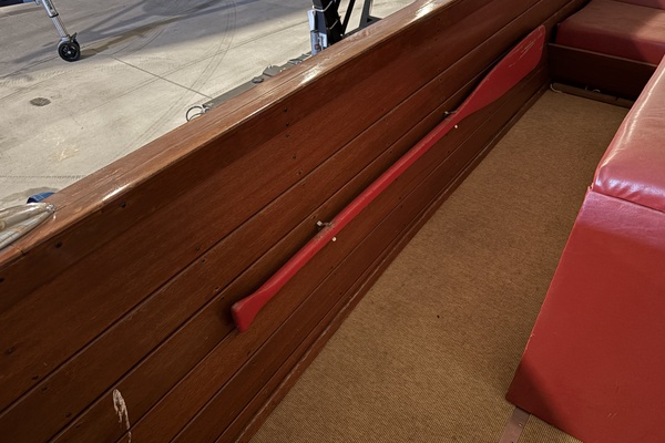 Red Rover 20ft Chris Craft Yacht For Sale