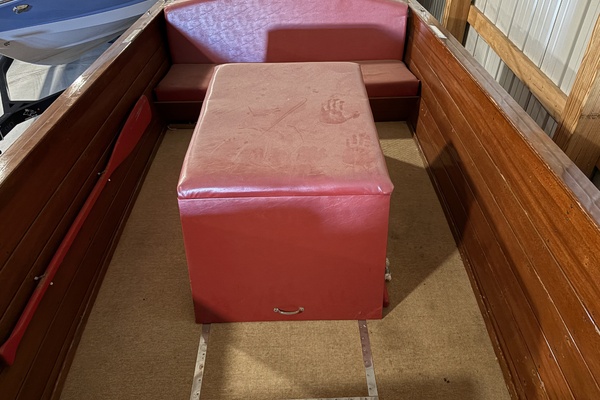 Red Rover 20ft Chris Craft Yacht For Sale