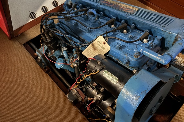 Red Rover 20ft Chris Craft Yacht For Sale