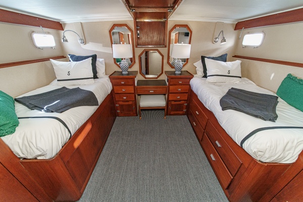 Sully s 53ft Stephens Yacht For Sale