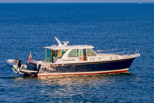SALT THERAPY 45ft Sabre Yacht For Sale