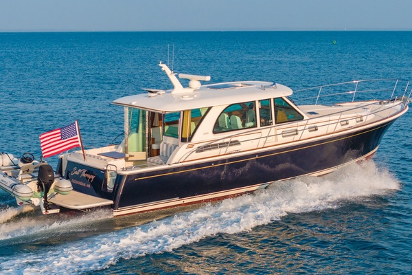 SALT THERAPY 45ft Sabre Yacht For Sale