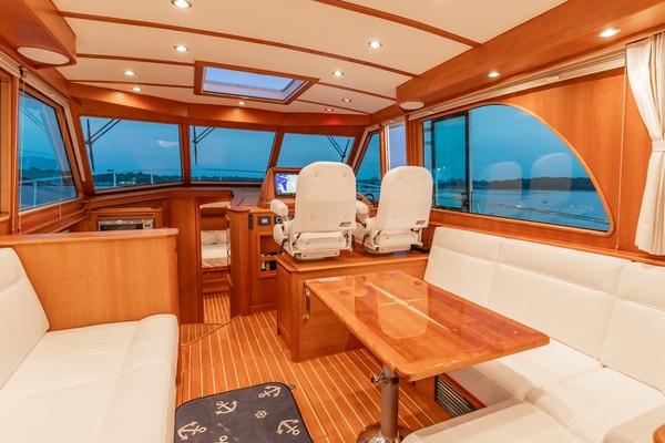SALT THERAPY 45ft Sabre Yacht For Sale