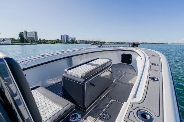 36ft Yellowfin Yacht For Sale