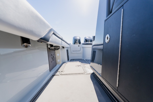 36ft Yellowfin Yacht For Sale