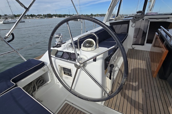 45ft Beneteau Yacht For Sale