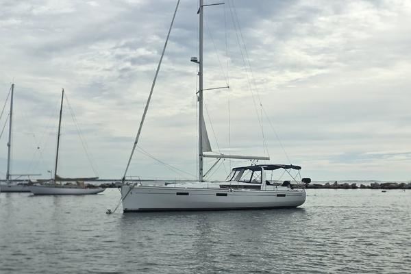 45ft Beneteau Yacht For Sale