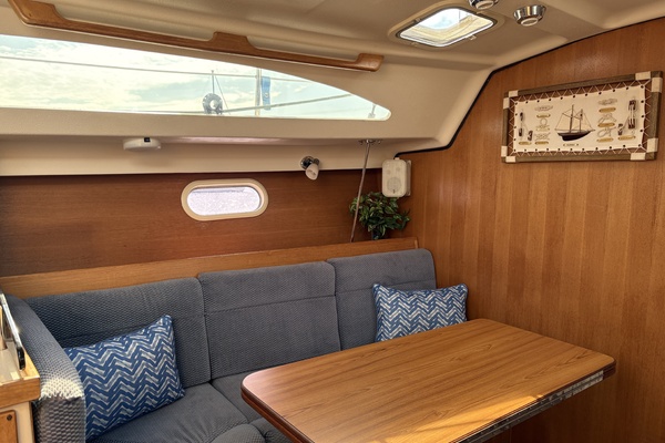 33ft Catalina Yacht For Sale