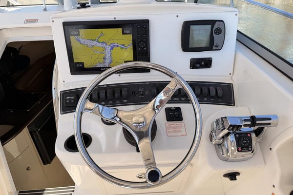 Belenos 28ft Boston Whaler Yacht For Sale