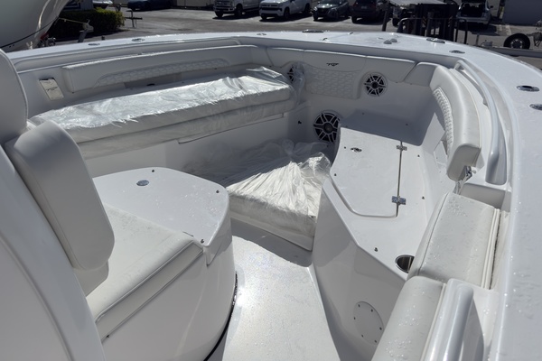 27ft Tidewater Yacht For Sale