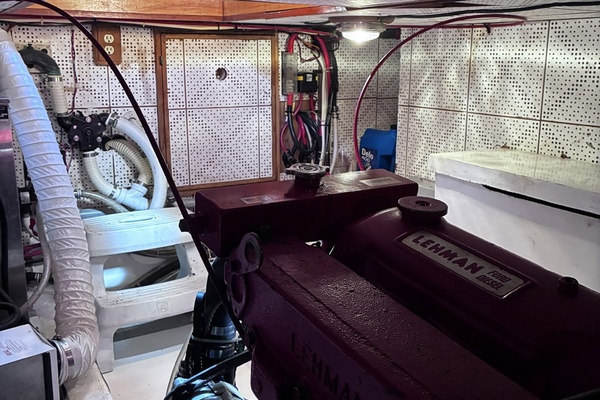 IMAGINE 40ft Ocean Alexander Yacht For Sale