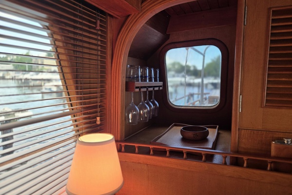 IMAGINE 40ft Ocean Alexander Yacht For Sale