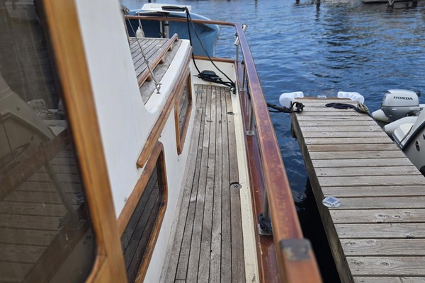 IMAGINE 40ft Ocean Alexander Yacht For Sale