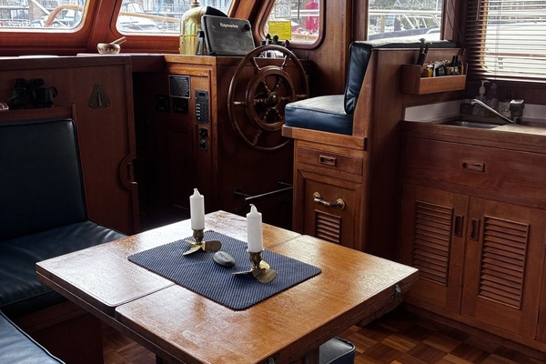 IMAGINE 40ft Ocean Alexander Yacht For Sale