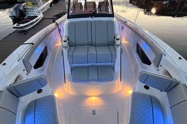 Sea Shed 37ft Pursuit Yacht For Sale