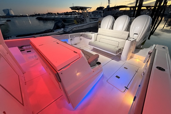 Sea Shed 37ft Pursuit Yacht For Sale