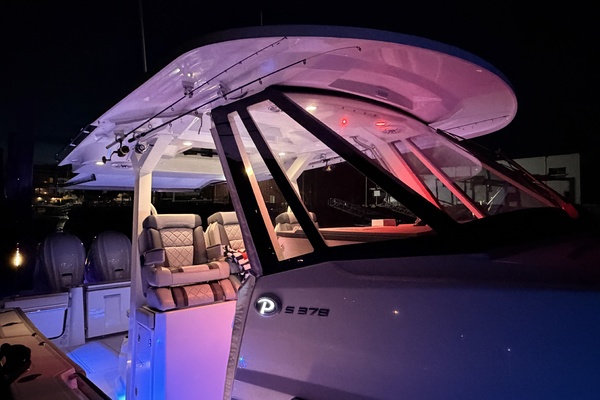 Sea Shed 37ft Pursuit Yacht For Sale